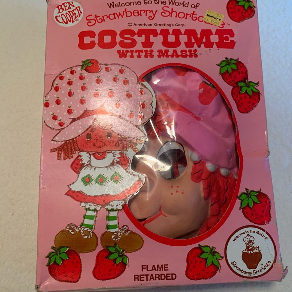 Vintage Strawberry Shortcake Halloween costume